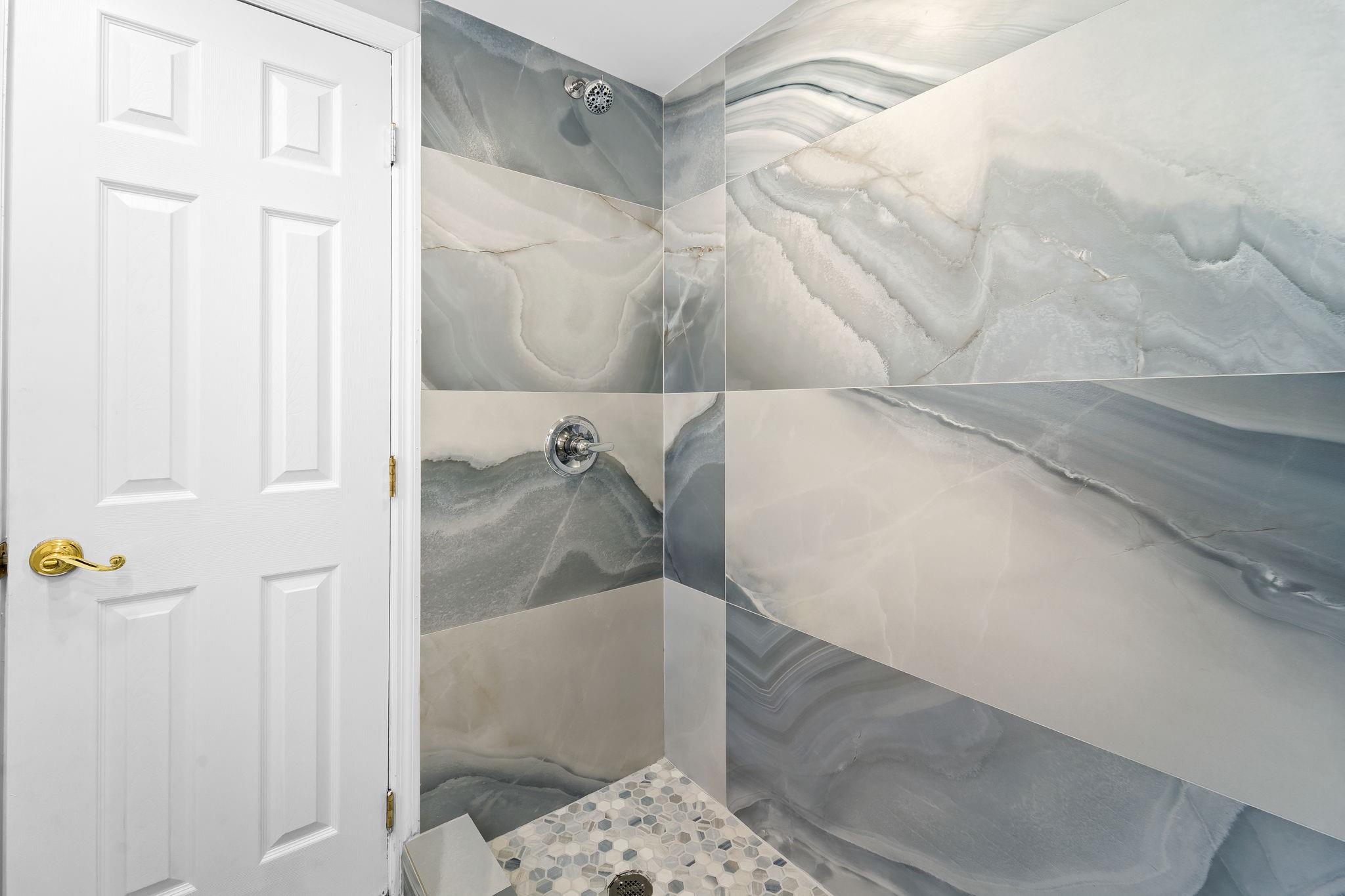 200 S Birch Rd 408 Property Photo 11