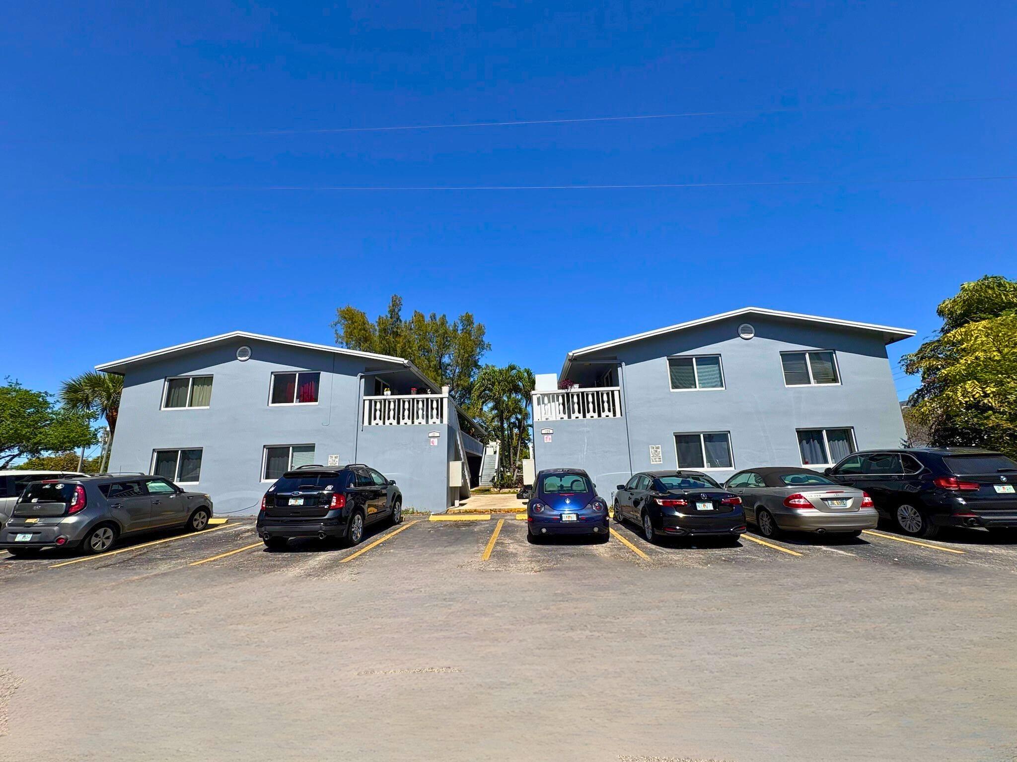 101-105 Se 26th St Property Photo 2