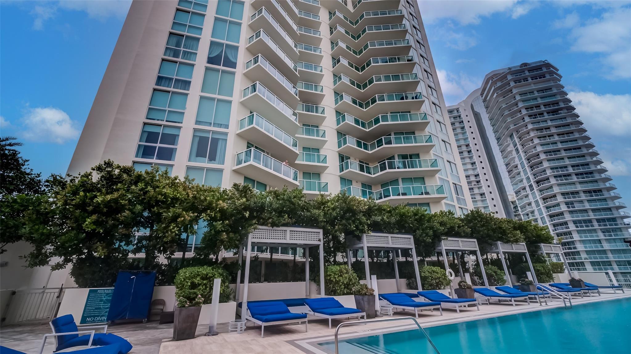 150 Sunny Isles Blvd 601 Property Photo 1