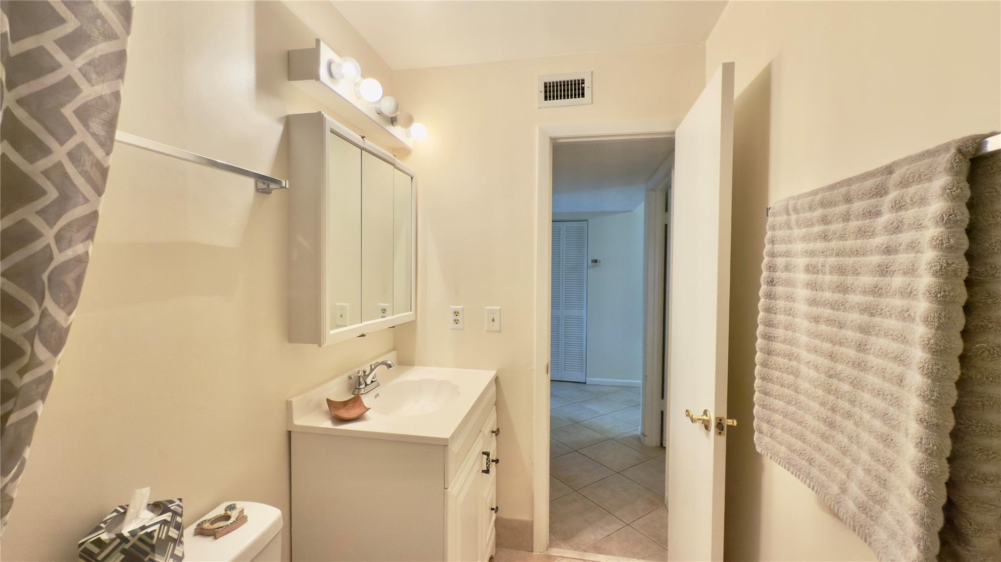 7708 Margate Blvd C 3-7 Property Photo 25