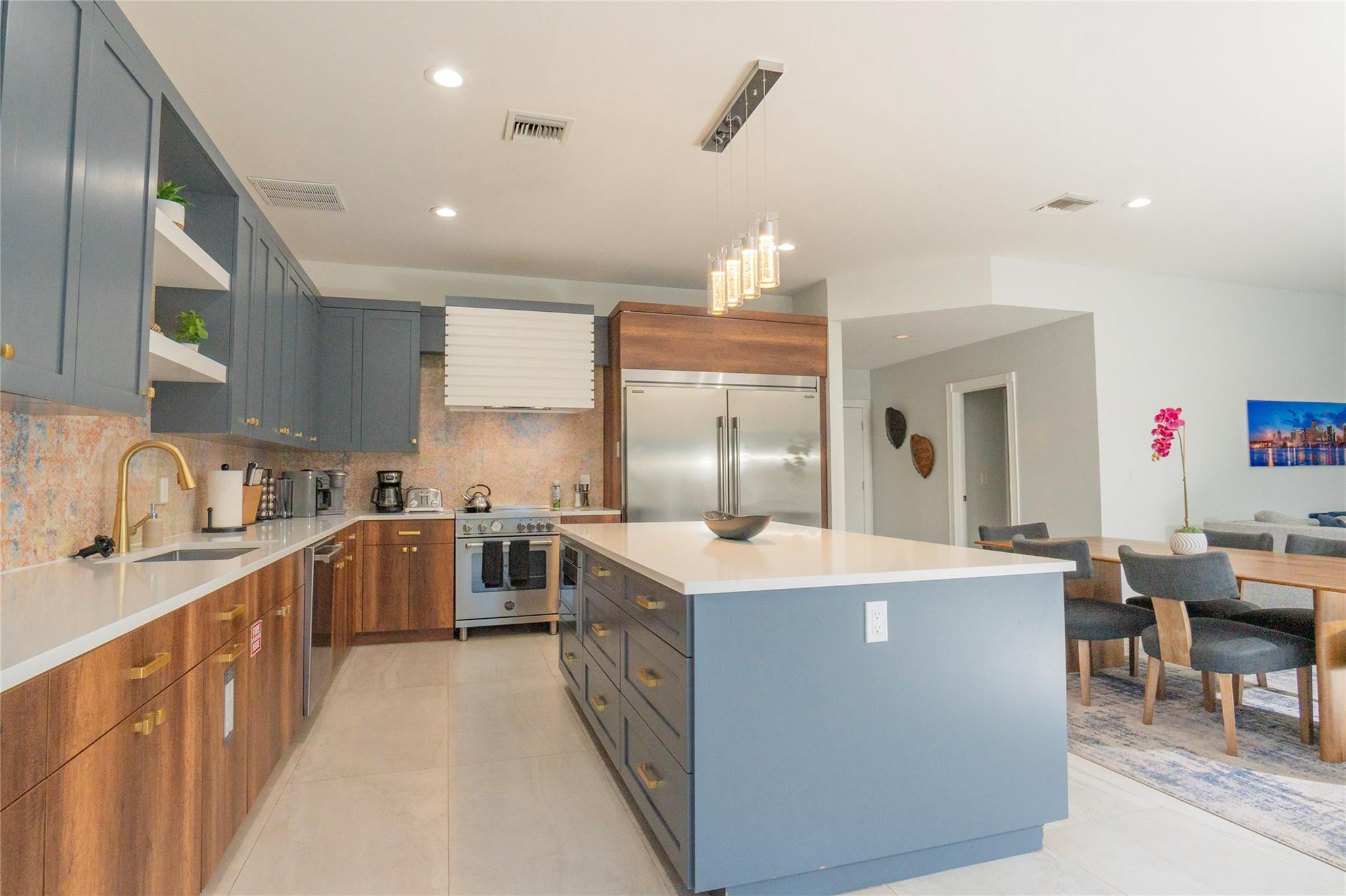 2615 E Las Olas Blvd Property Photo 13