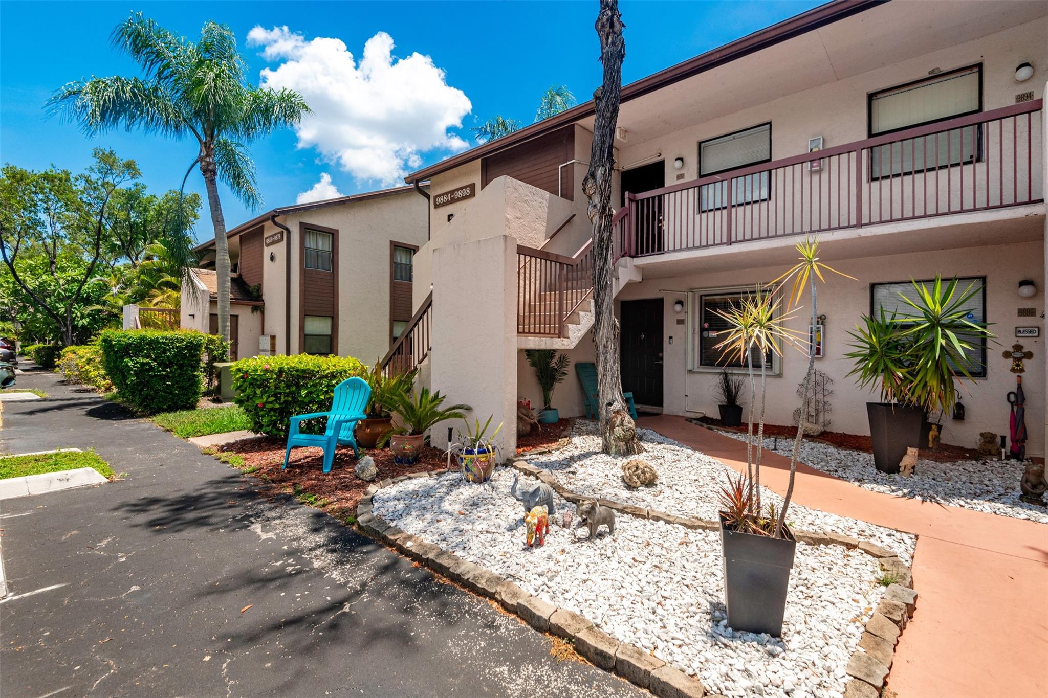 9884 Nob Hill Ct 9884 Property Photo 1