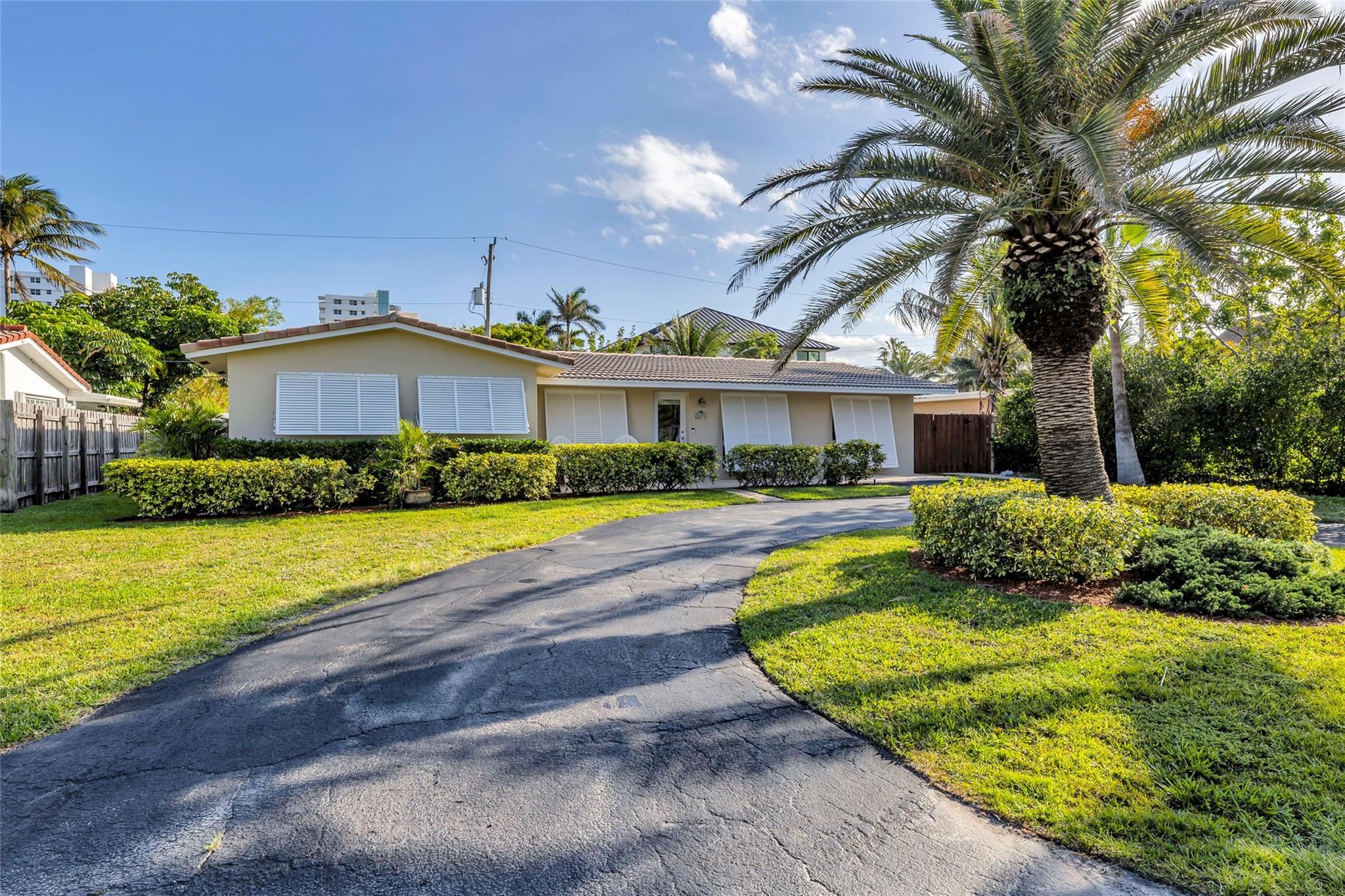 3404 Barton Road Property Photo 4
