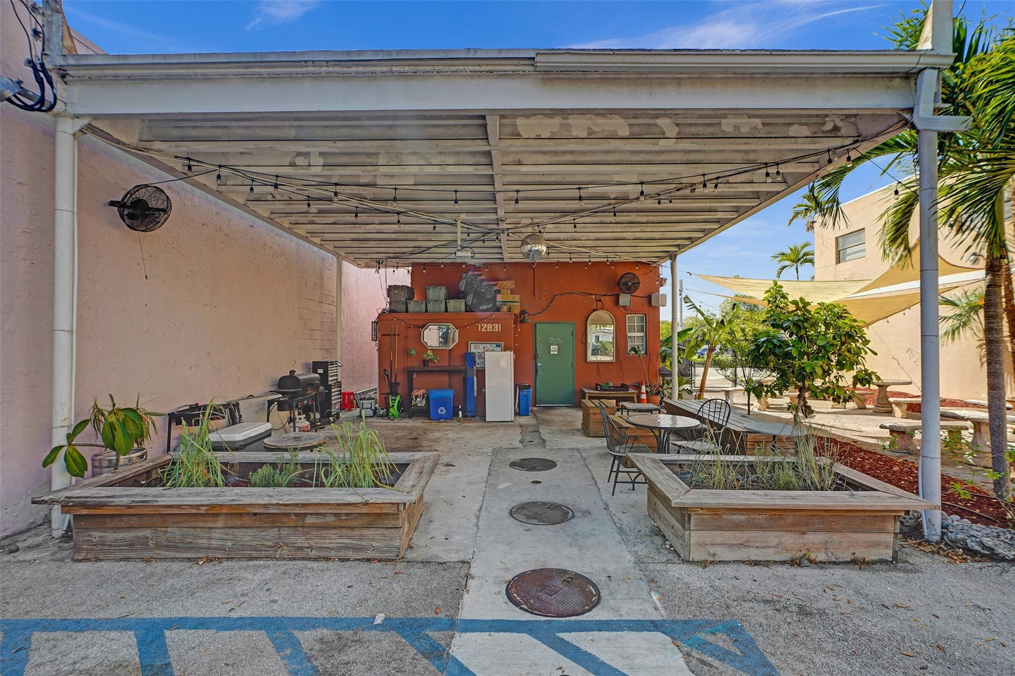 12831 W Dixie Highway Property Photo 12