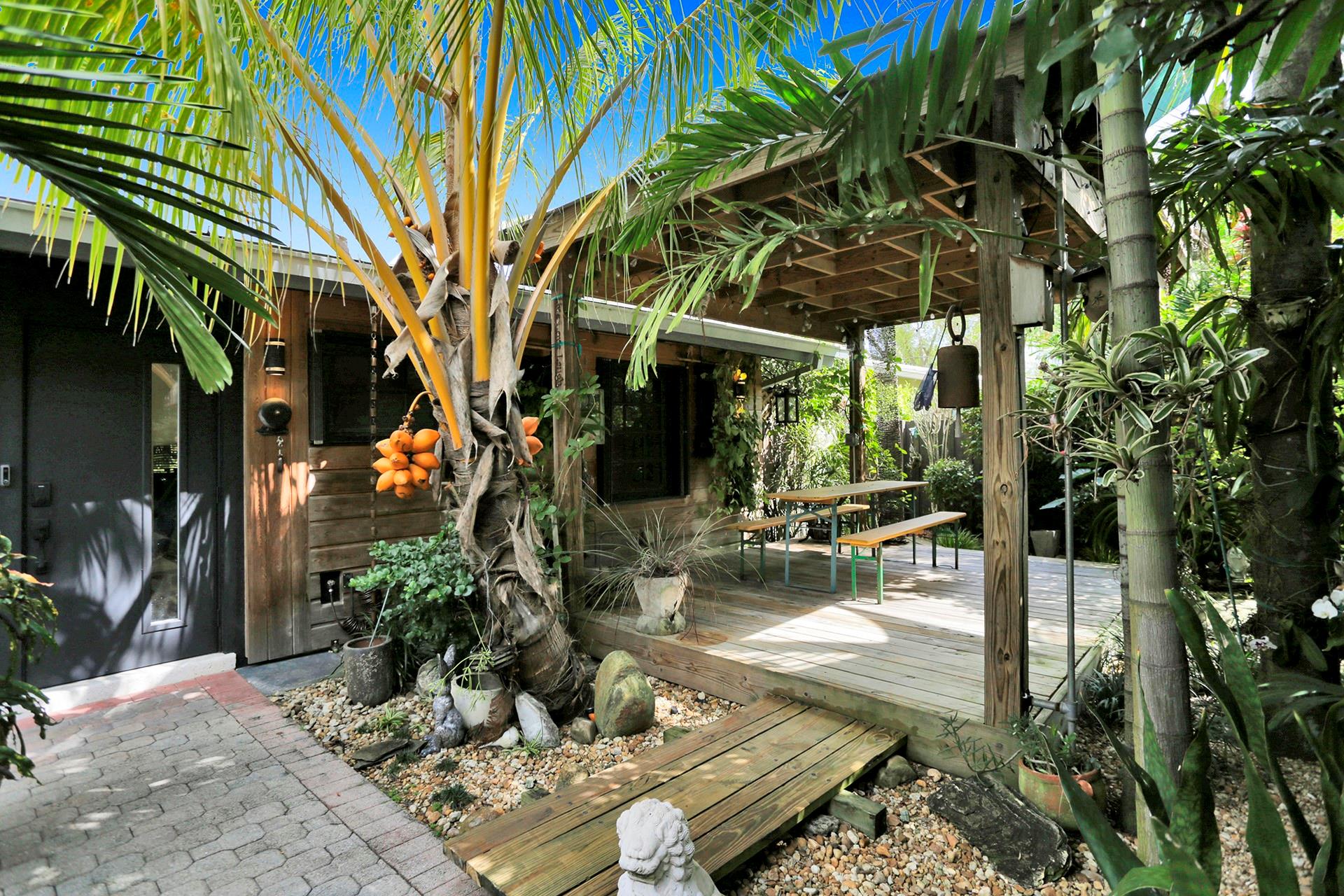 1613 Sw 5th Ct Property Photo 15