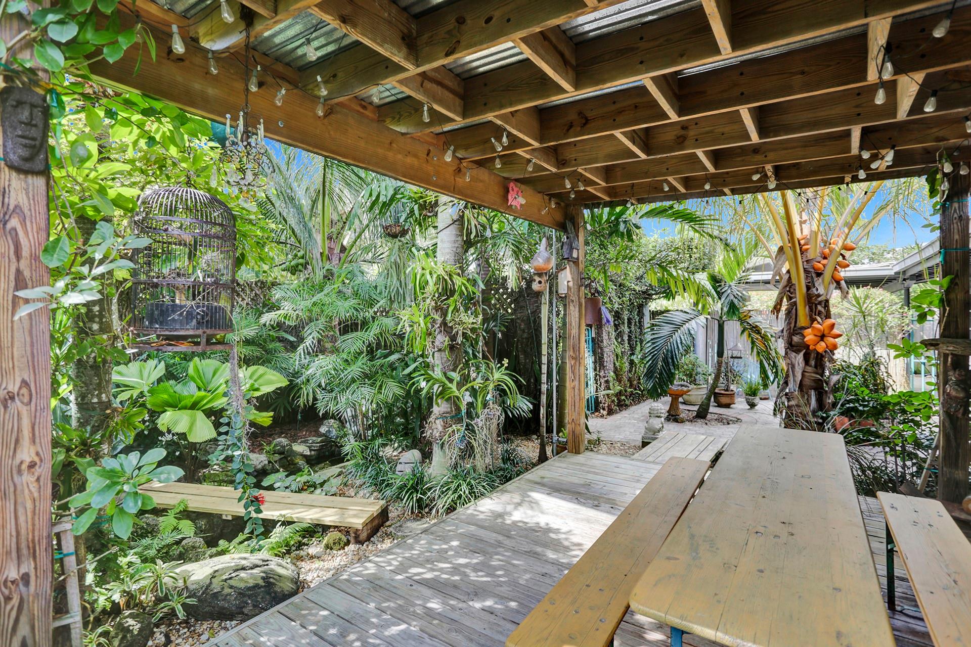 1613 Sw 5th Ct Property Photo 16