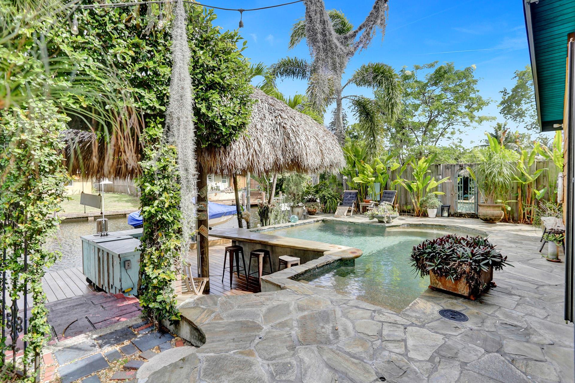 1613 Sw 5th Ct Property Photo 21