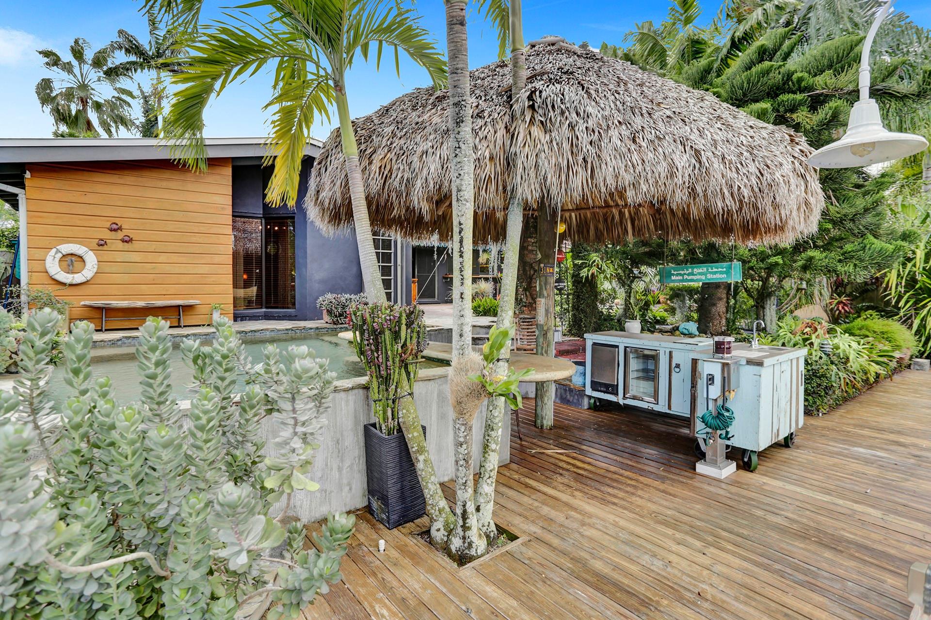 1613 Sw 5th Ct Property Photo 22