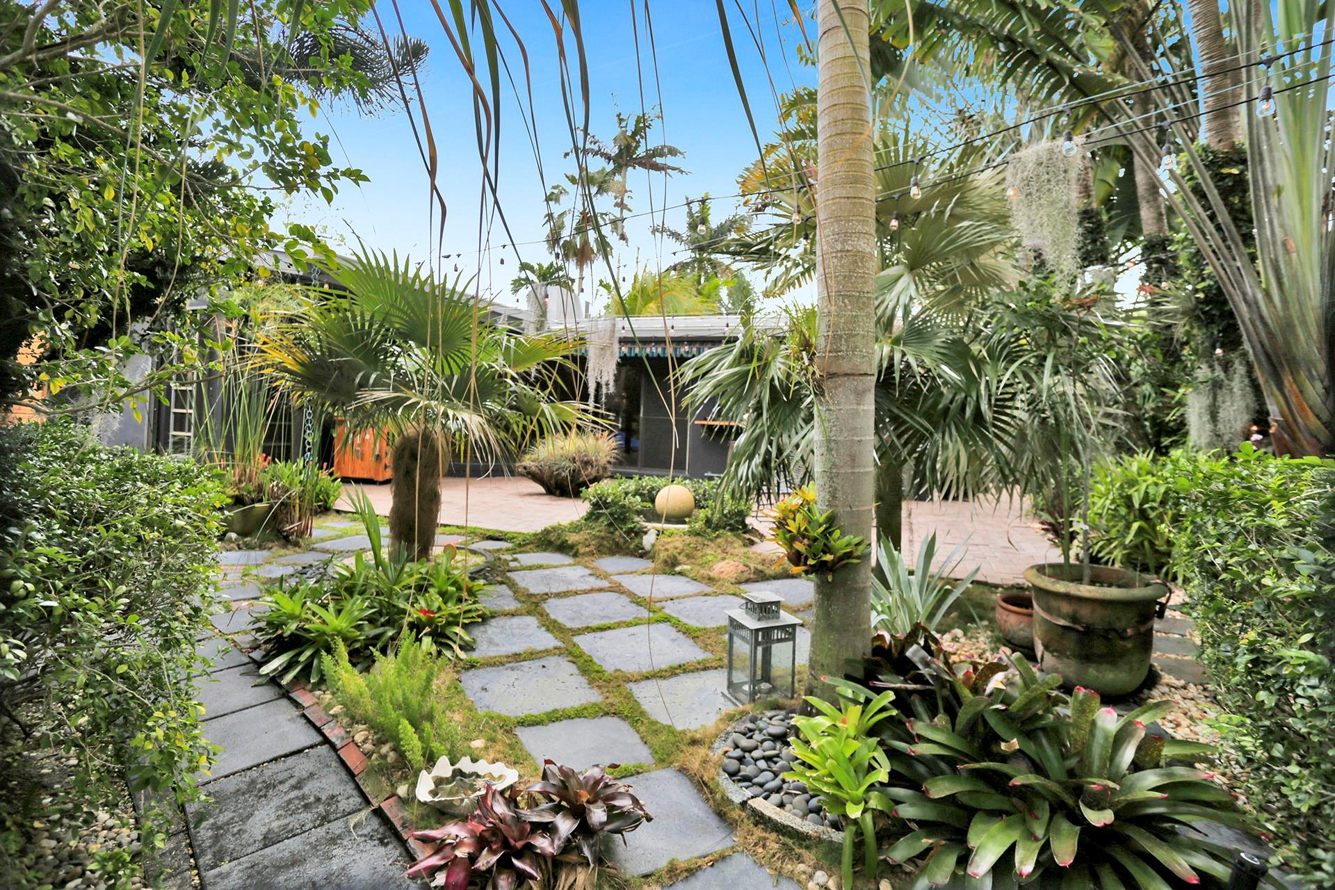 1613 Sw 5th Ct Property Photo 31