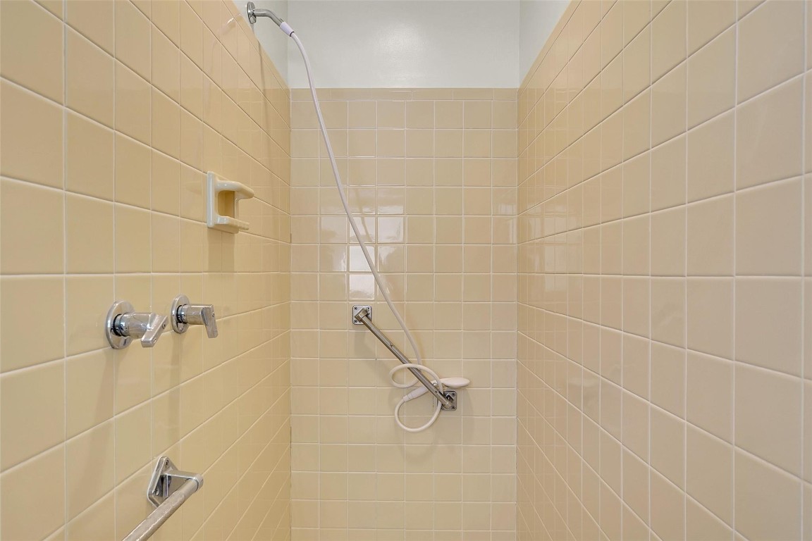 1431 S Ocean Boulevard 74 Property Photo 33