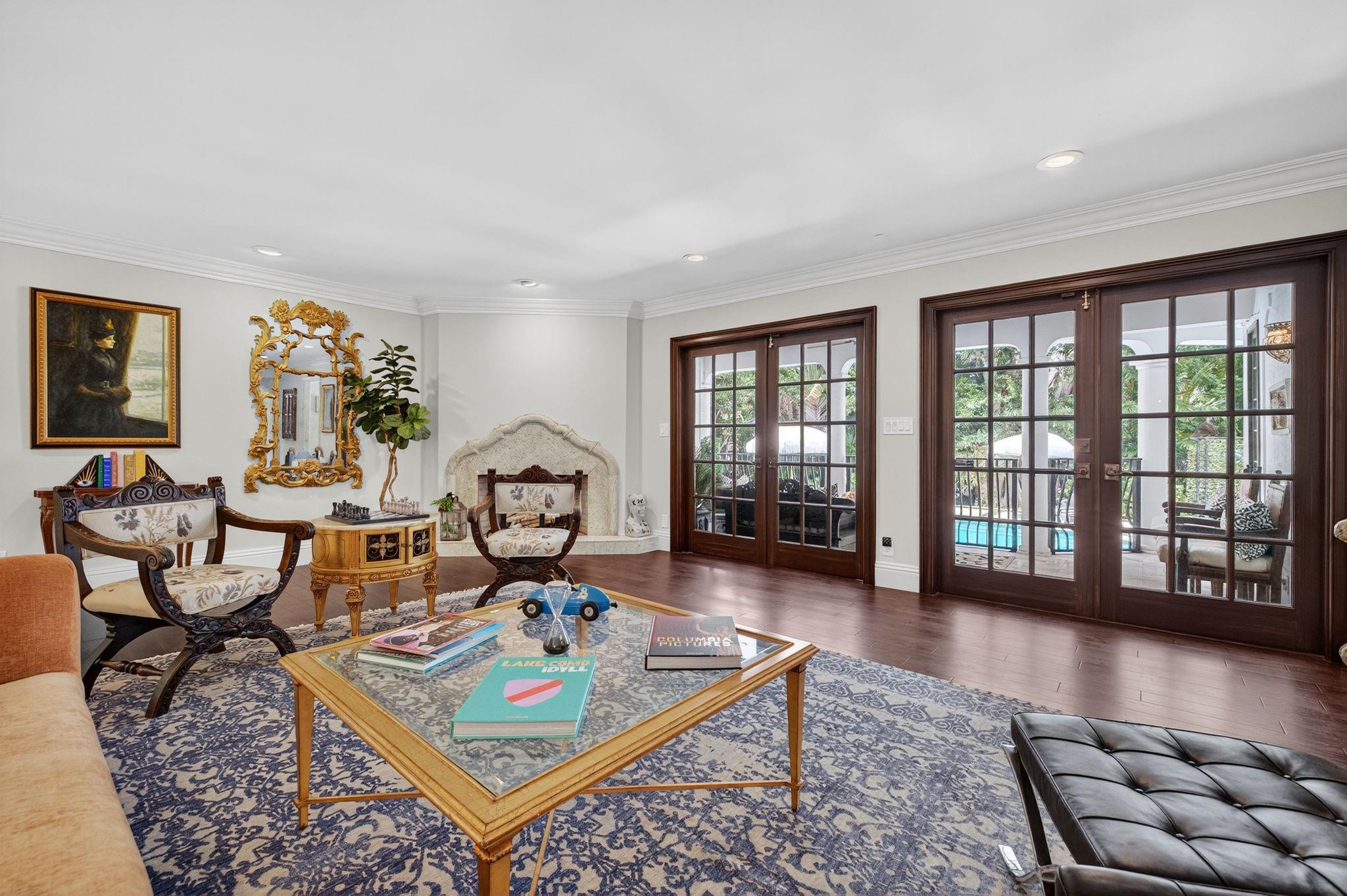 2616 Acacia Court Property Photo 4