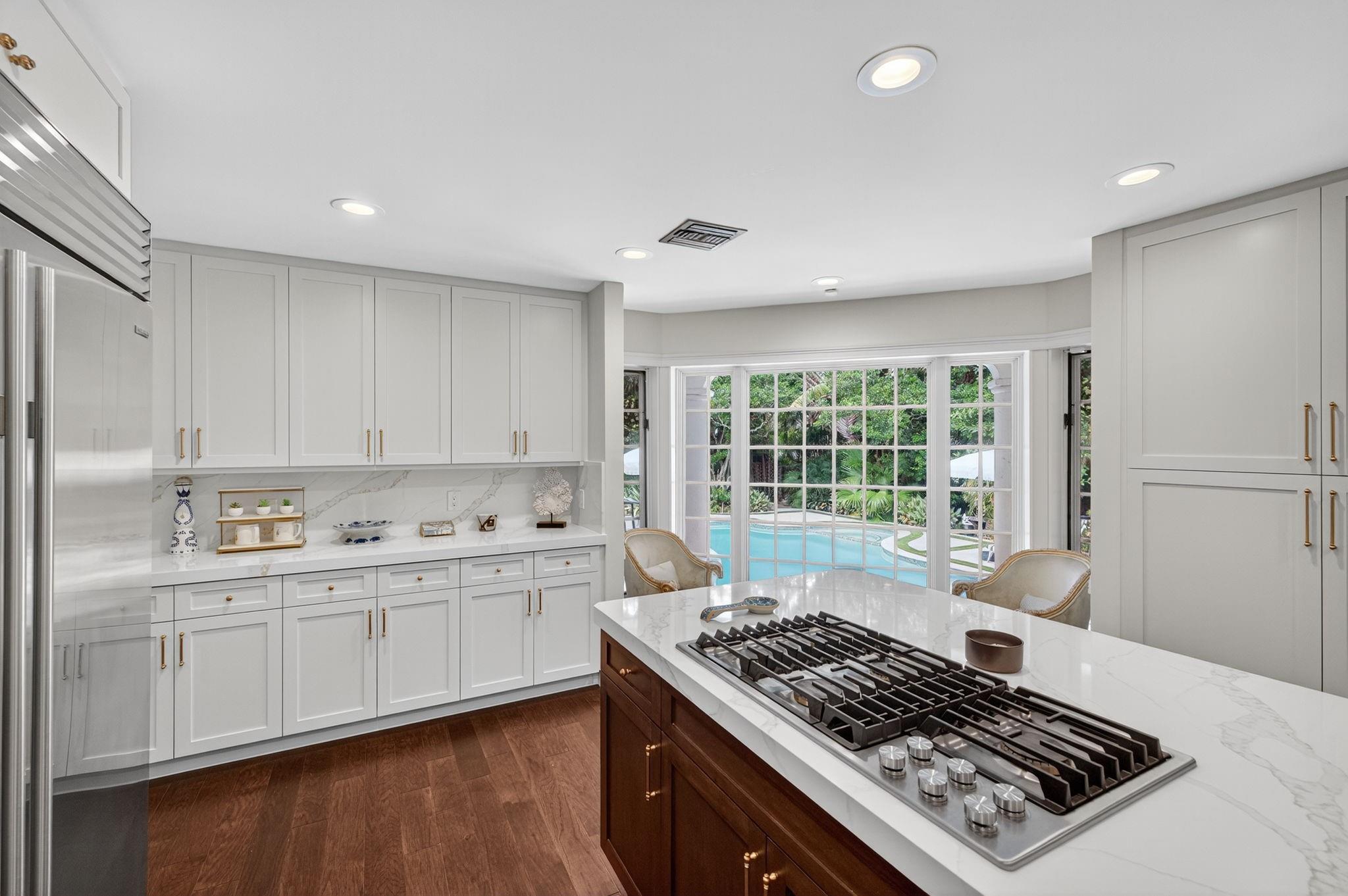 2616 Acacia Court Property Photo 5