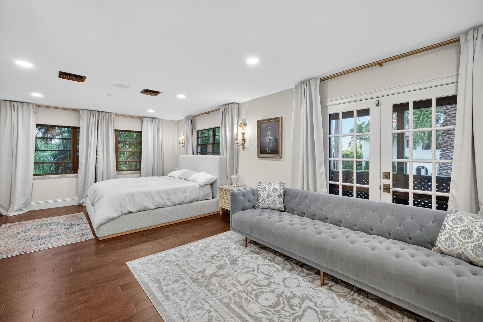 2616 Acacia Court Property Photo 8