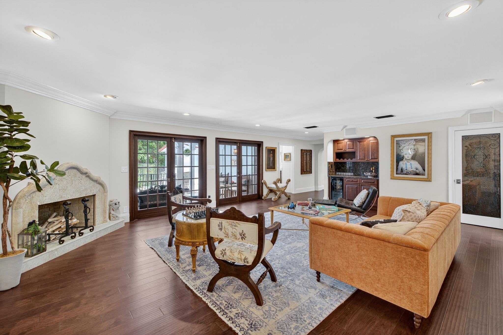 2616 Acacia Court Property Photo 19