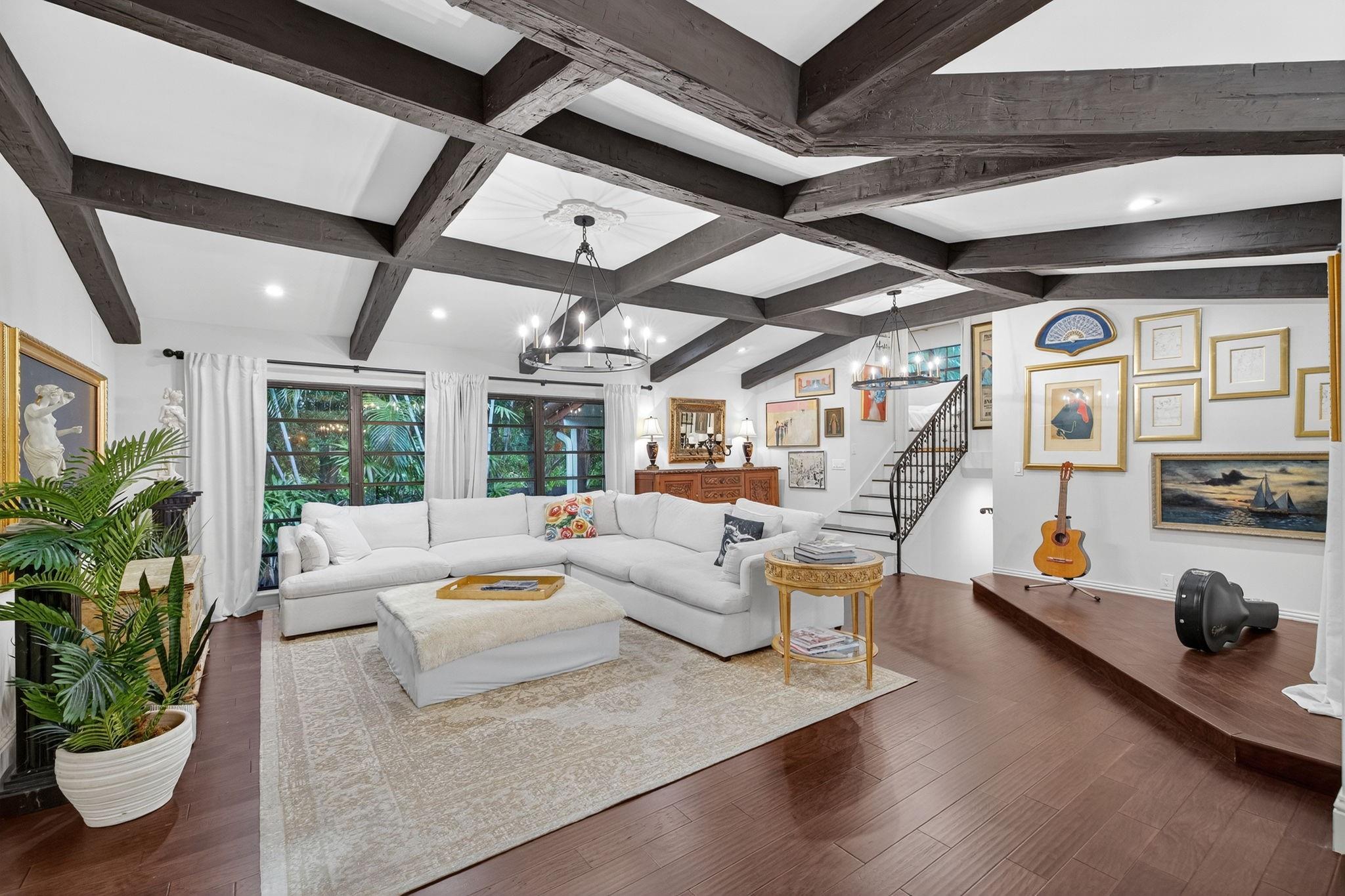 2616 Acacia Court Property Photo 29