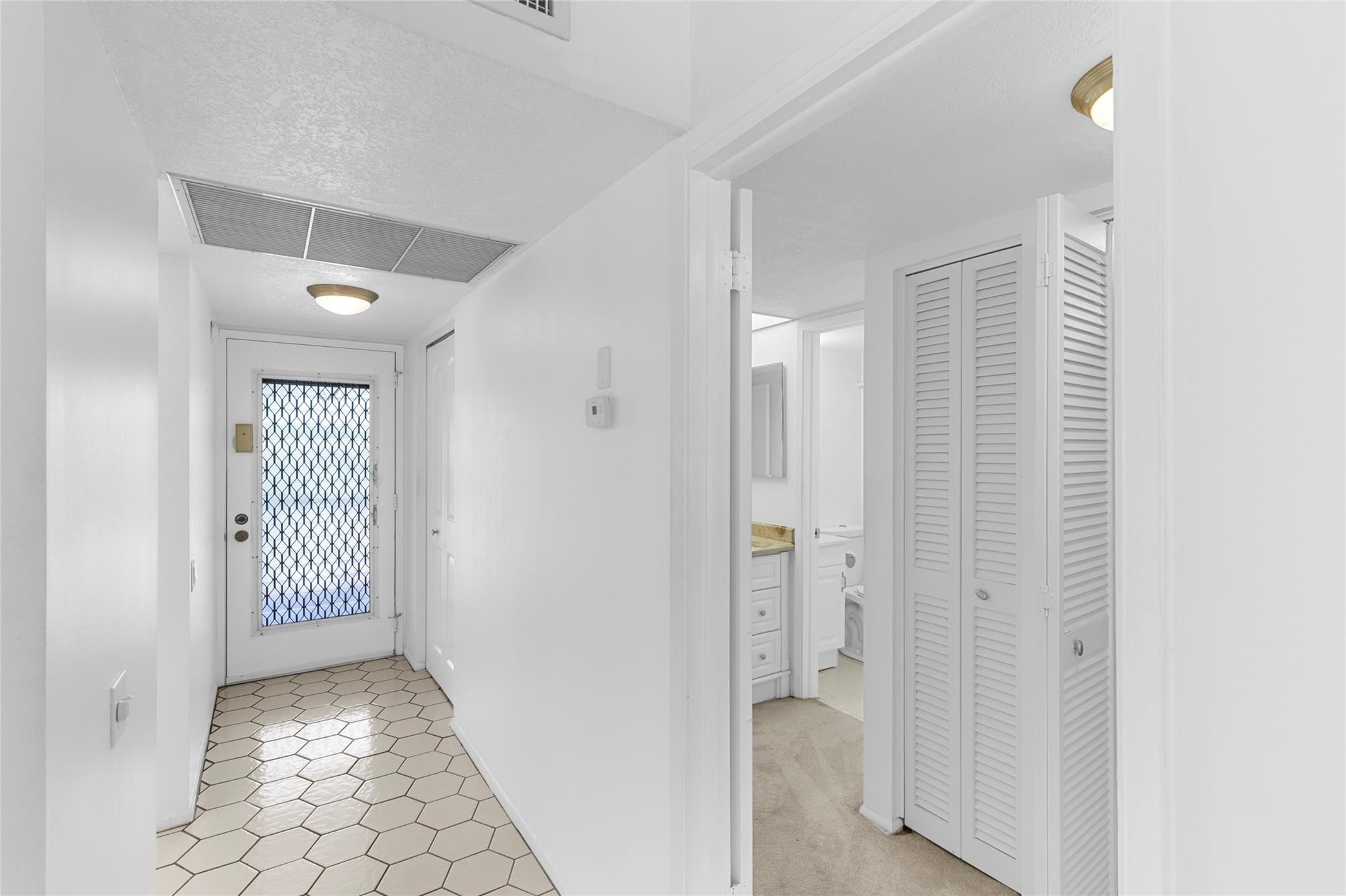 2701 Nassau Bend D2