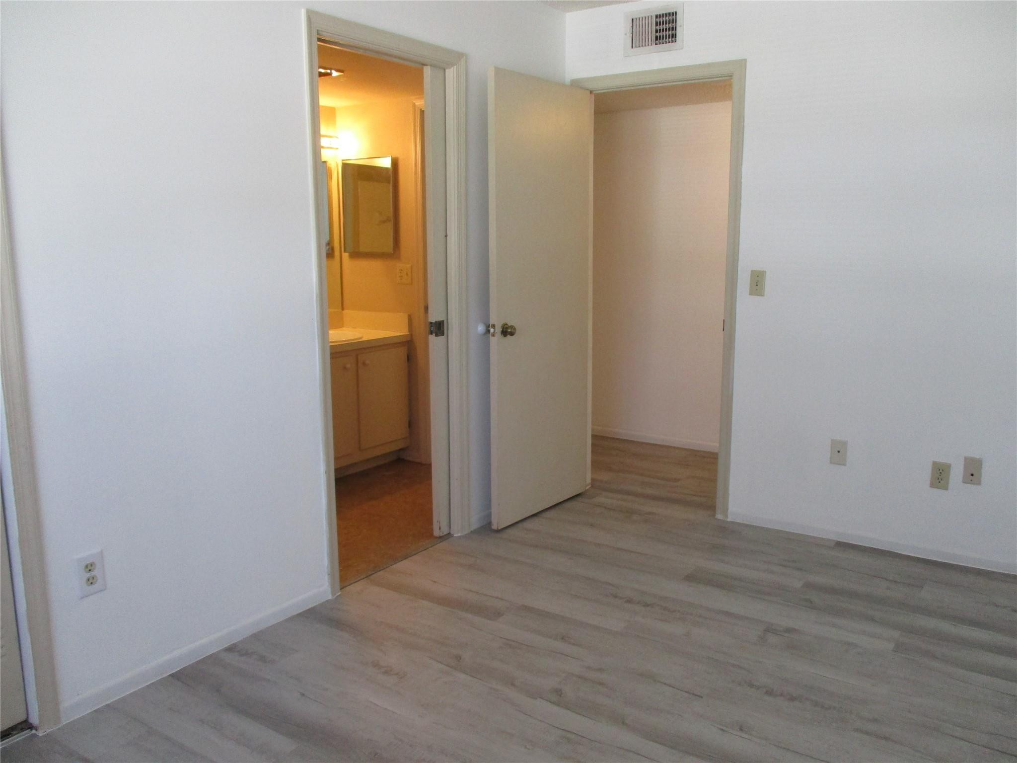 23442 Sw 57th Avenue 406 Property Photo 11