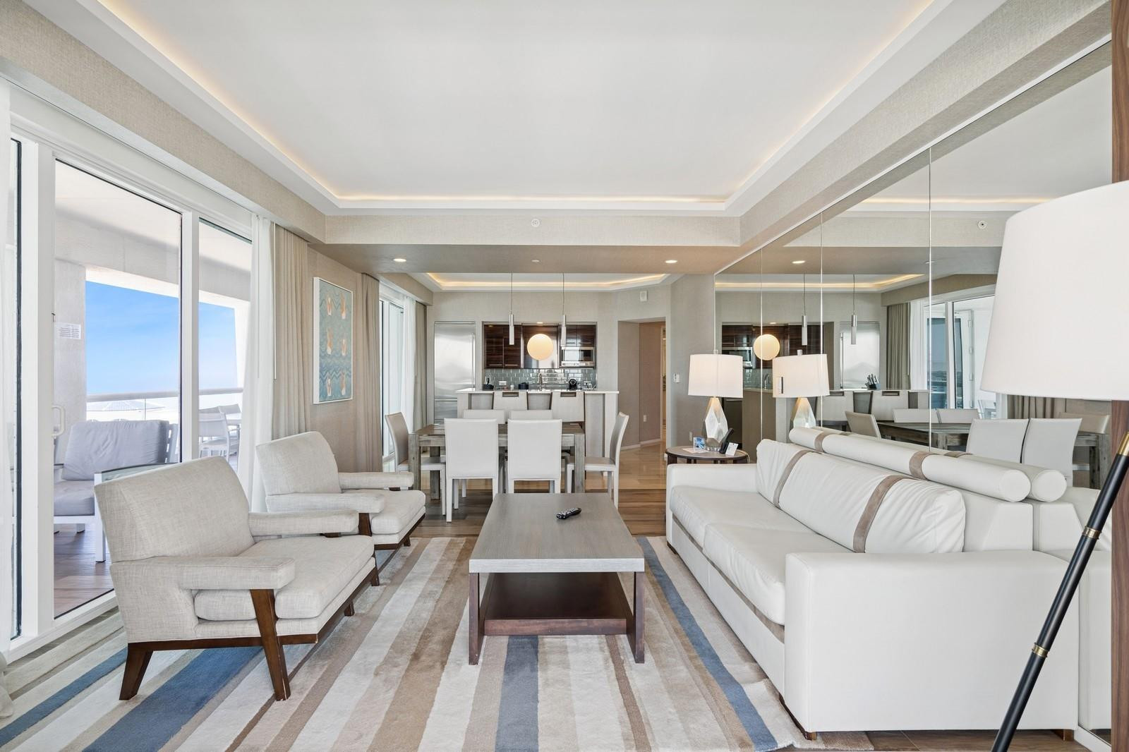 551 N Fort Lauderdale Beach Boulevard R1902
