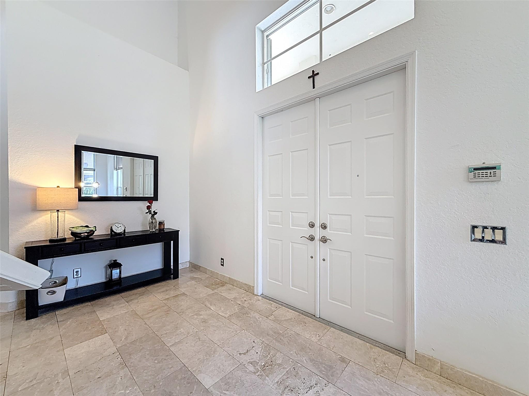 1673 Victoria Pointe Circle Property Photo 11