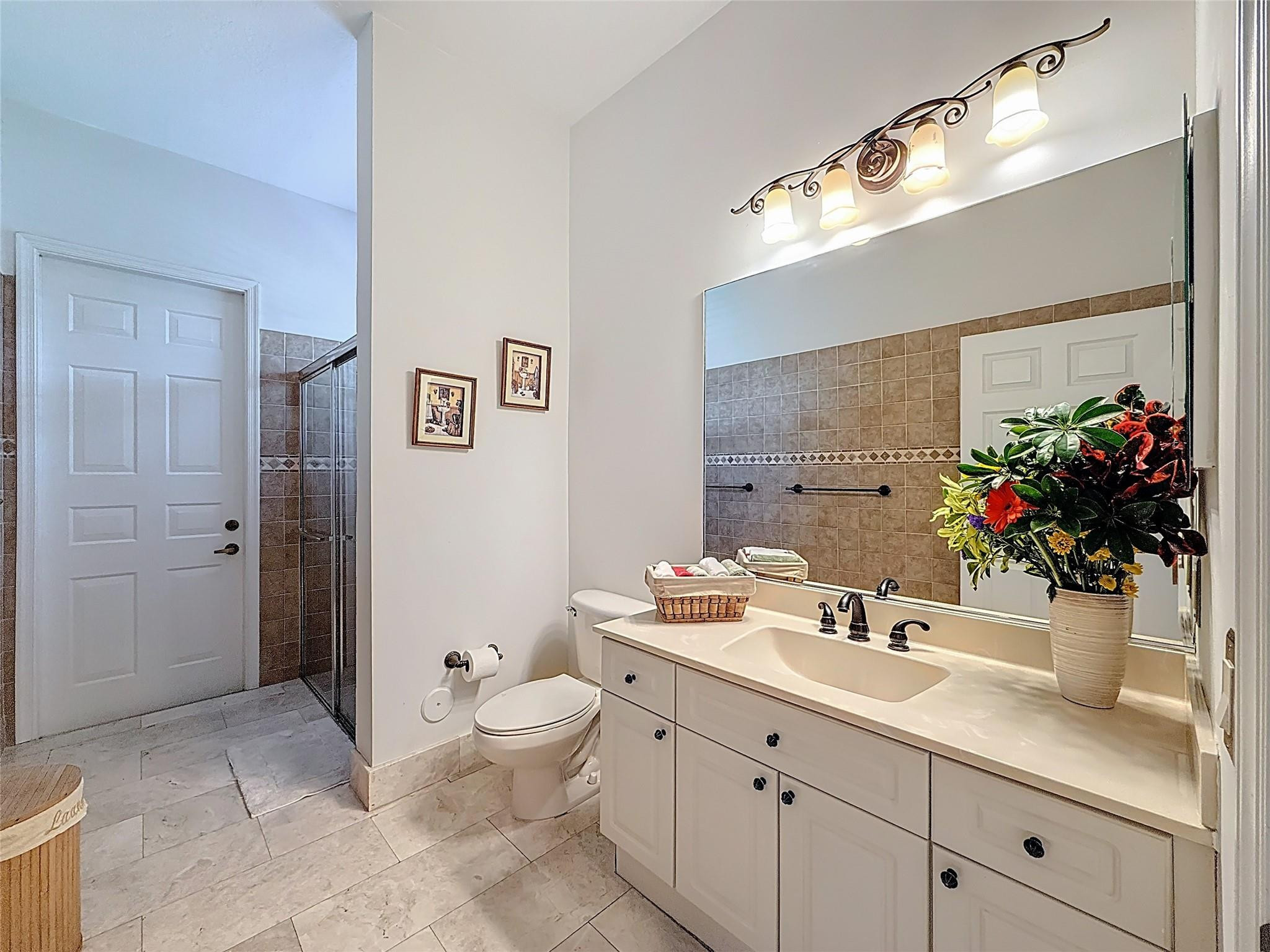1673 Victoria Pointe Circle Property Photo 36