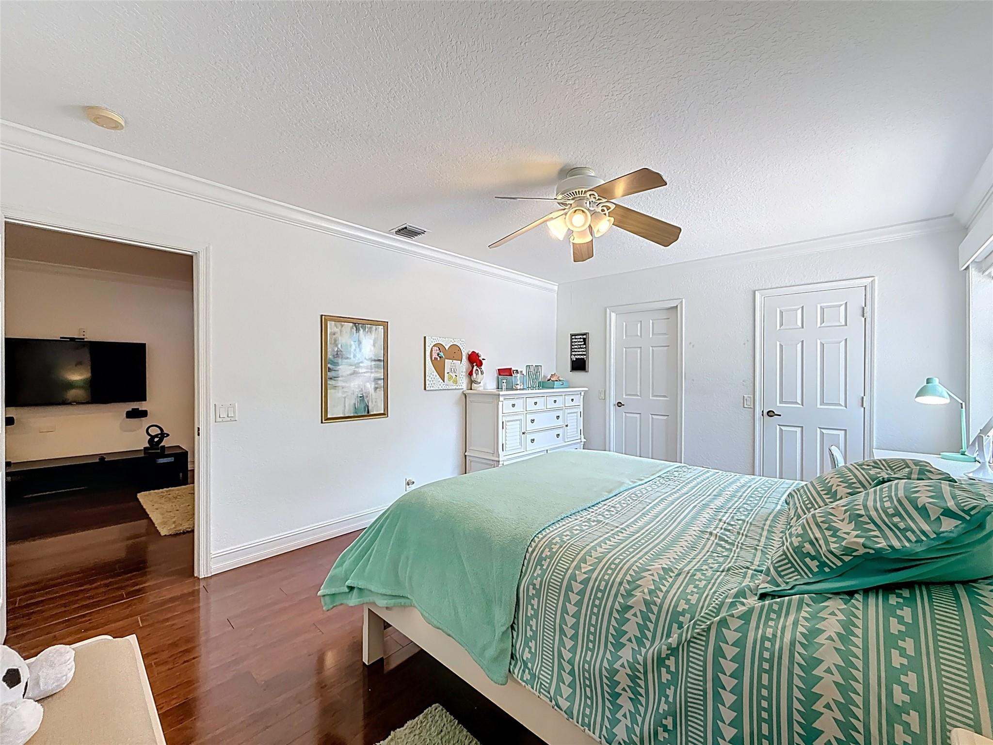 1673 Victoria Pointe Circle Property Photo 47