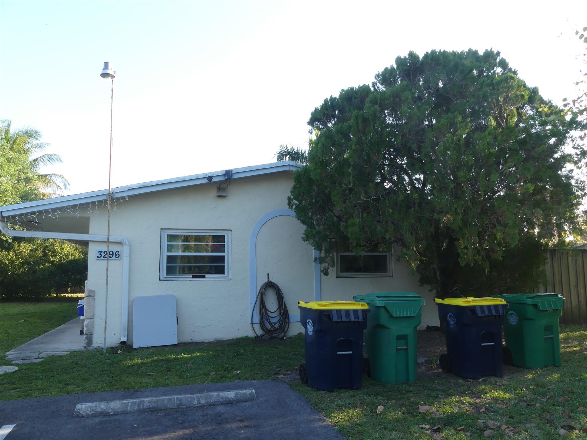 3294 Sw 44th St Property Photo 11