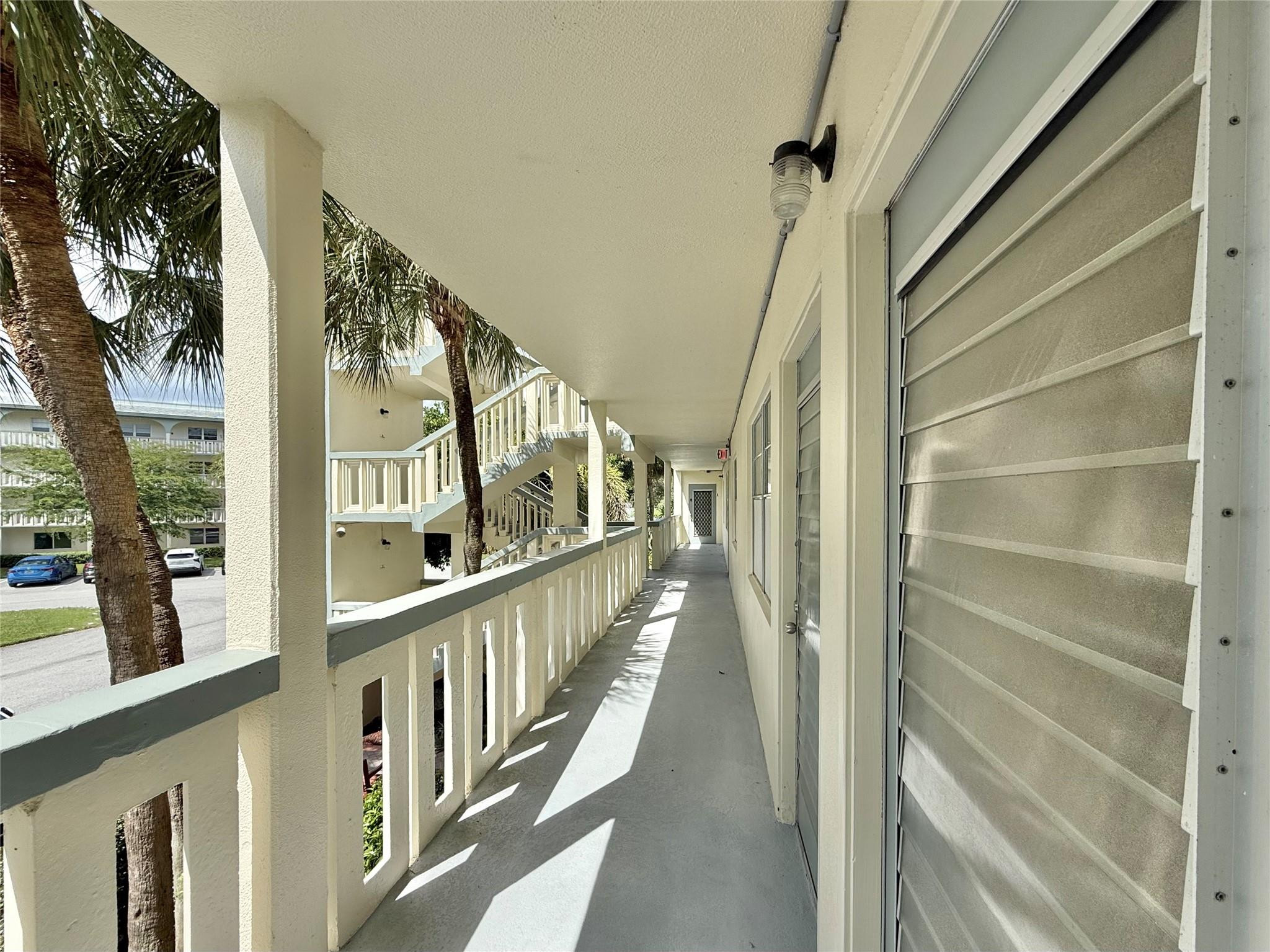 2504 Antigua Terrace D2 Property Photo 4