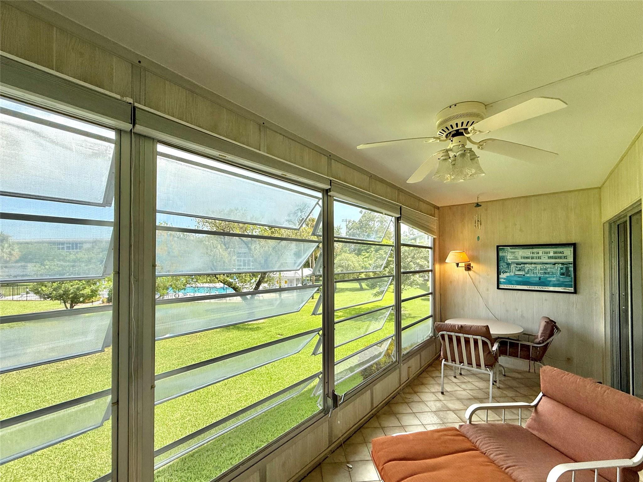 2504 Antigua Terrace D2 Property Photo 12