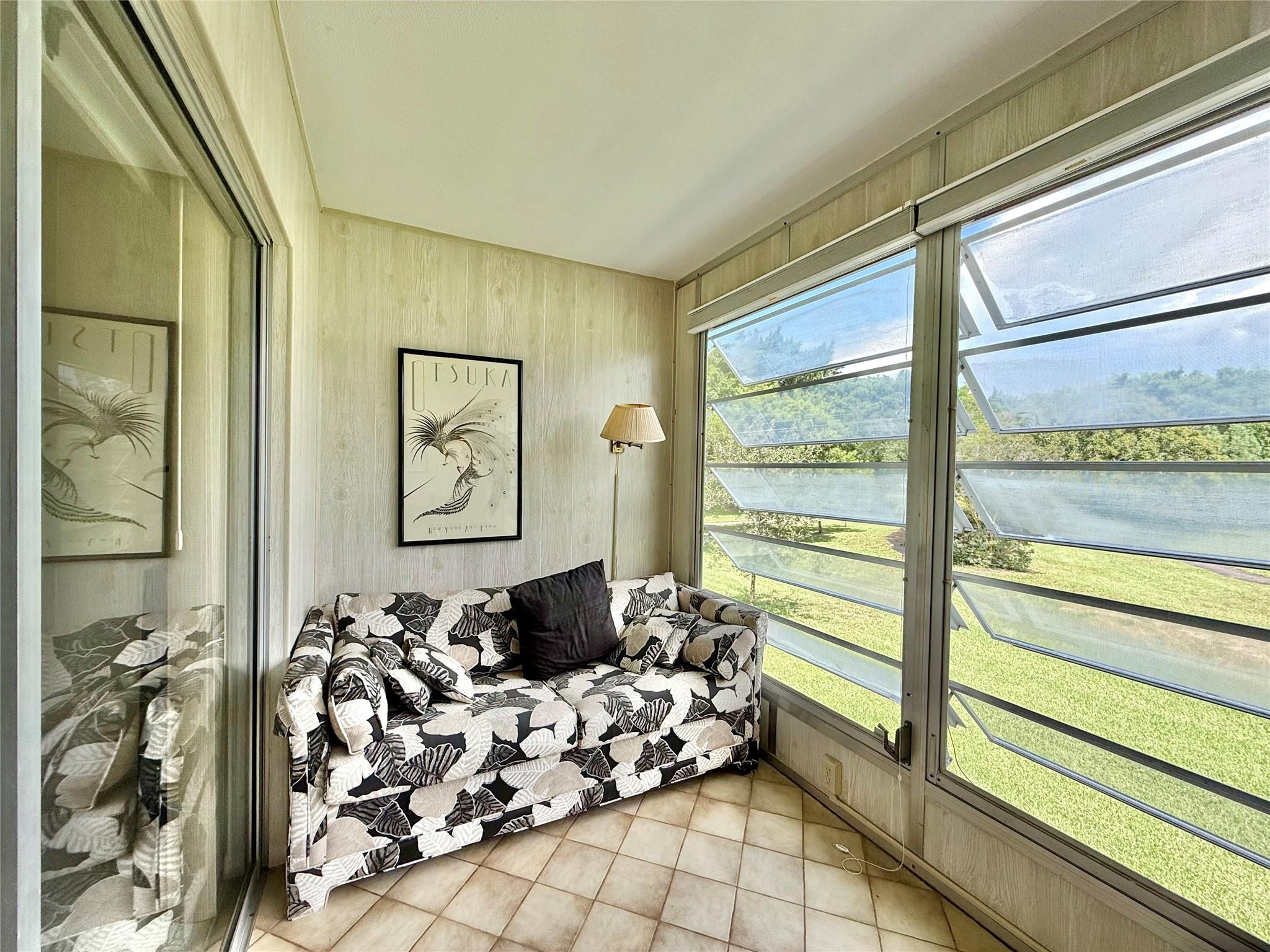 2504 Antigua Terrace D2 Property Photo 15