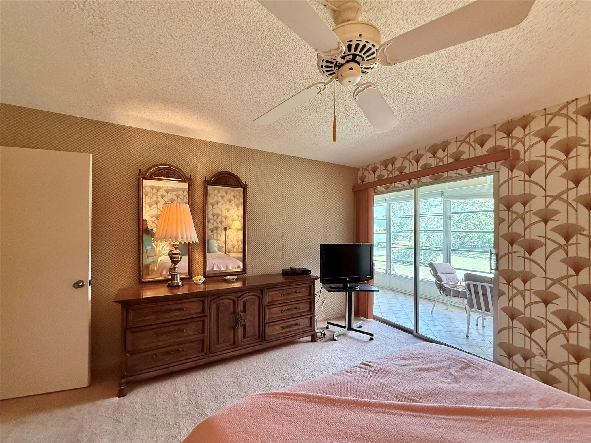 2504 Antigua Terrace D2 Property Photo 21