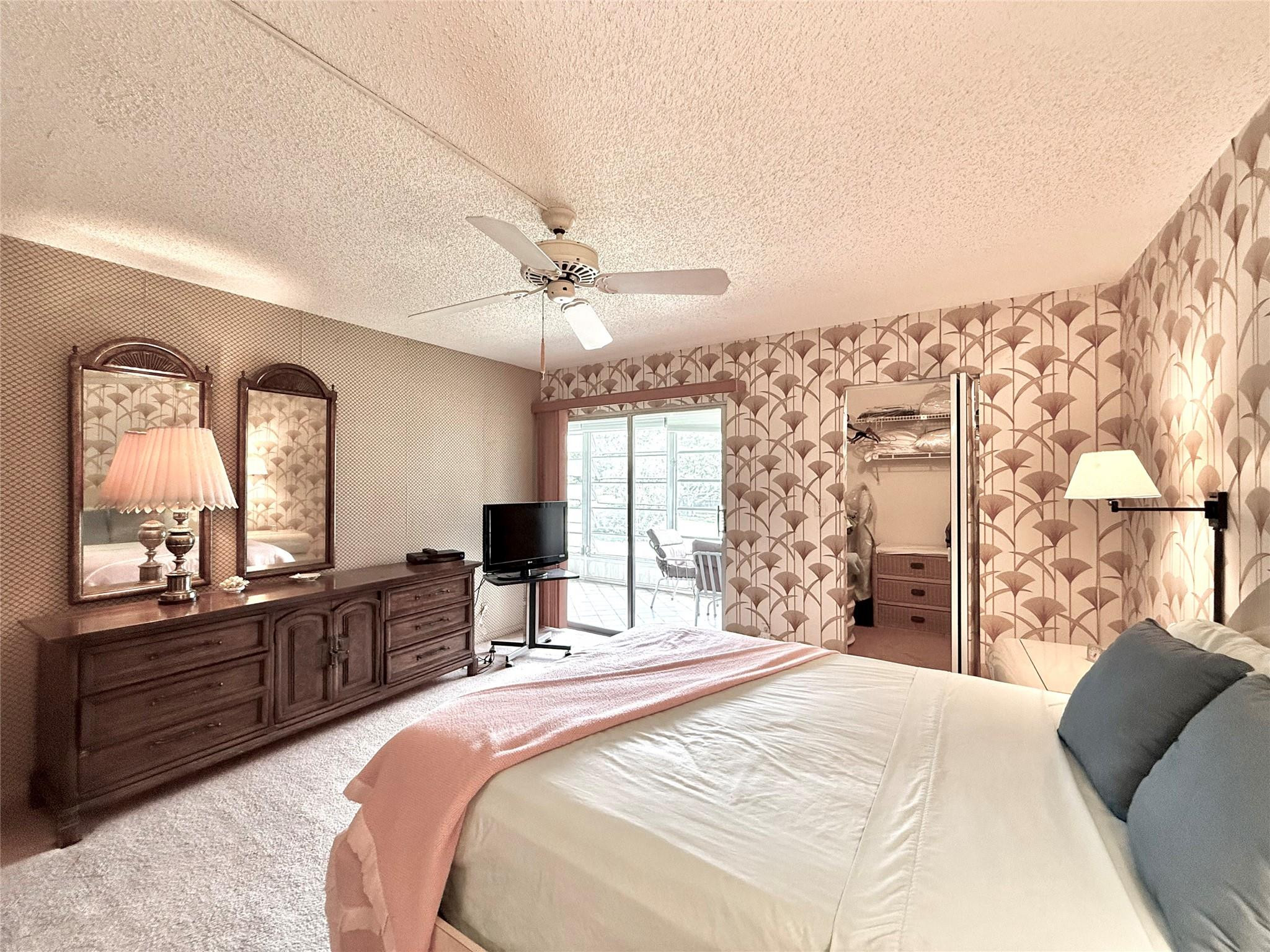 2504 Antigua Terrace D2 Property Photo 26