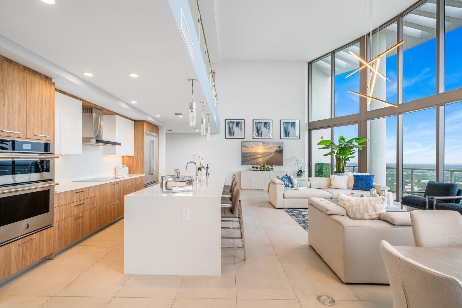 100 E Las Olas Boulevard 4603 Property Photo 8
