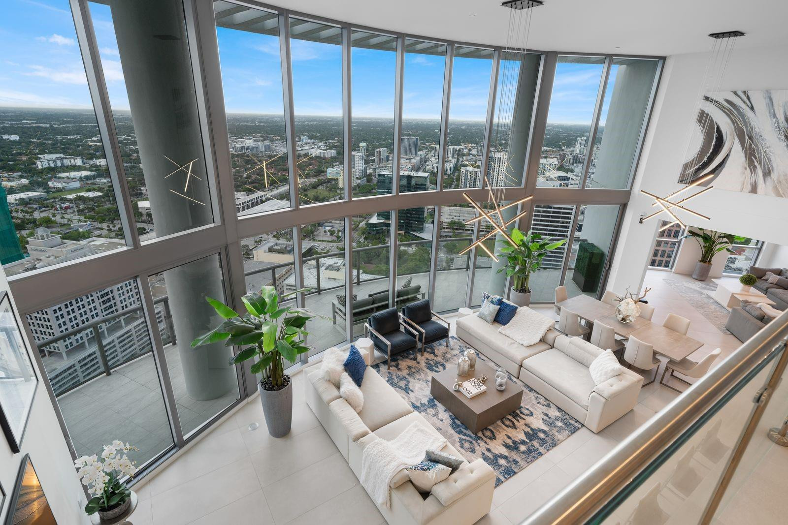 100 E Las Olas Boulevard 4603 Property Photo 17