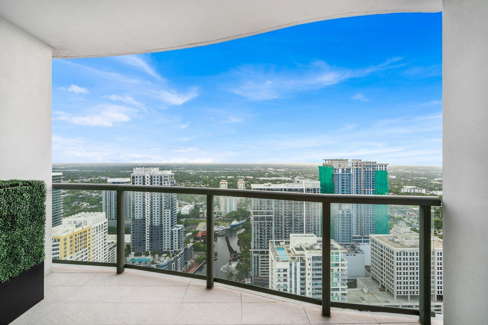 100 E Las Olas Boulevard 4603 Property Photo 27