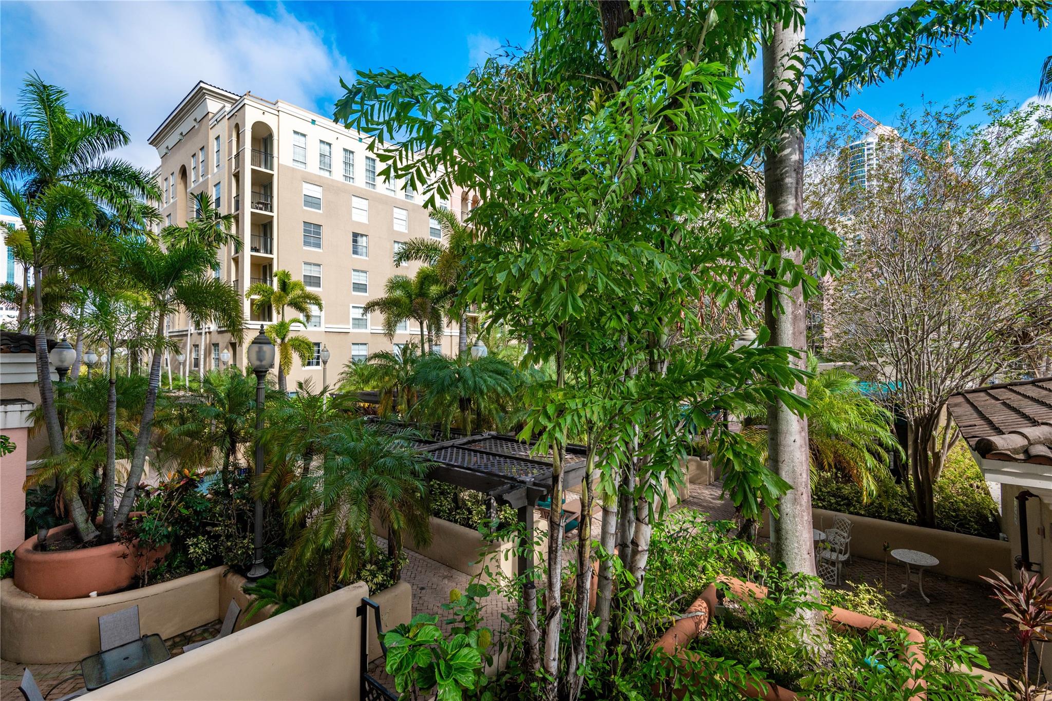 520 Se 5th Ave 1202 Property Photo 16