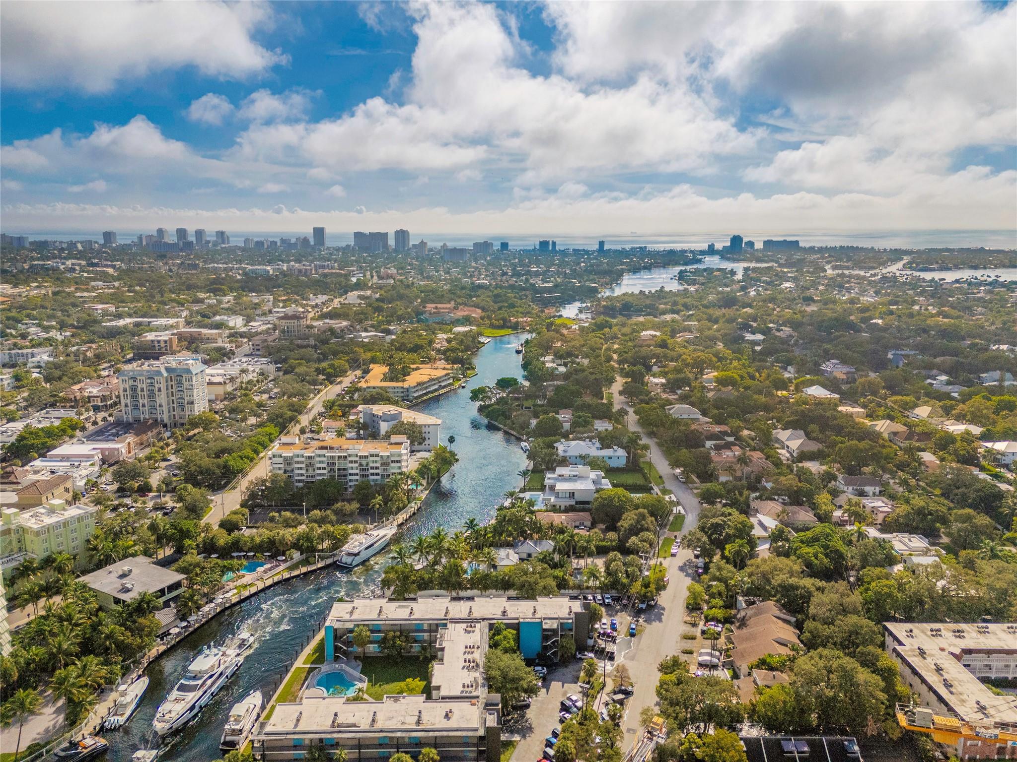 520 Se 5th Ave 1202 Property Photo 22