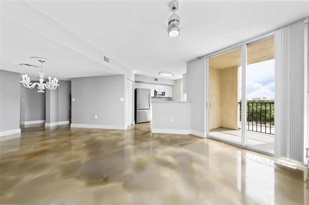 520 Se 5th Ave 1504 Property Photo 1