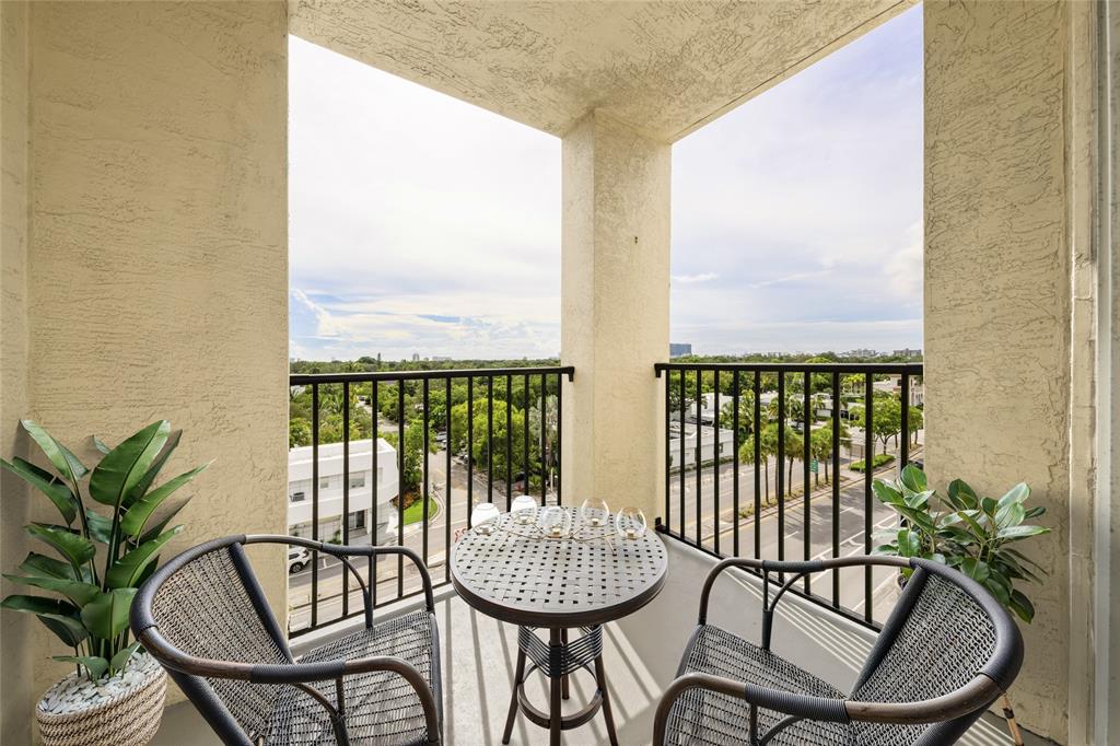 520 Se 5th Ave 1504 Property Photo 6