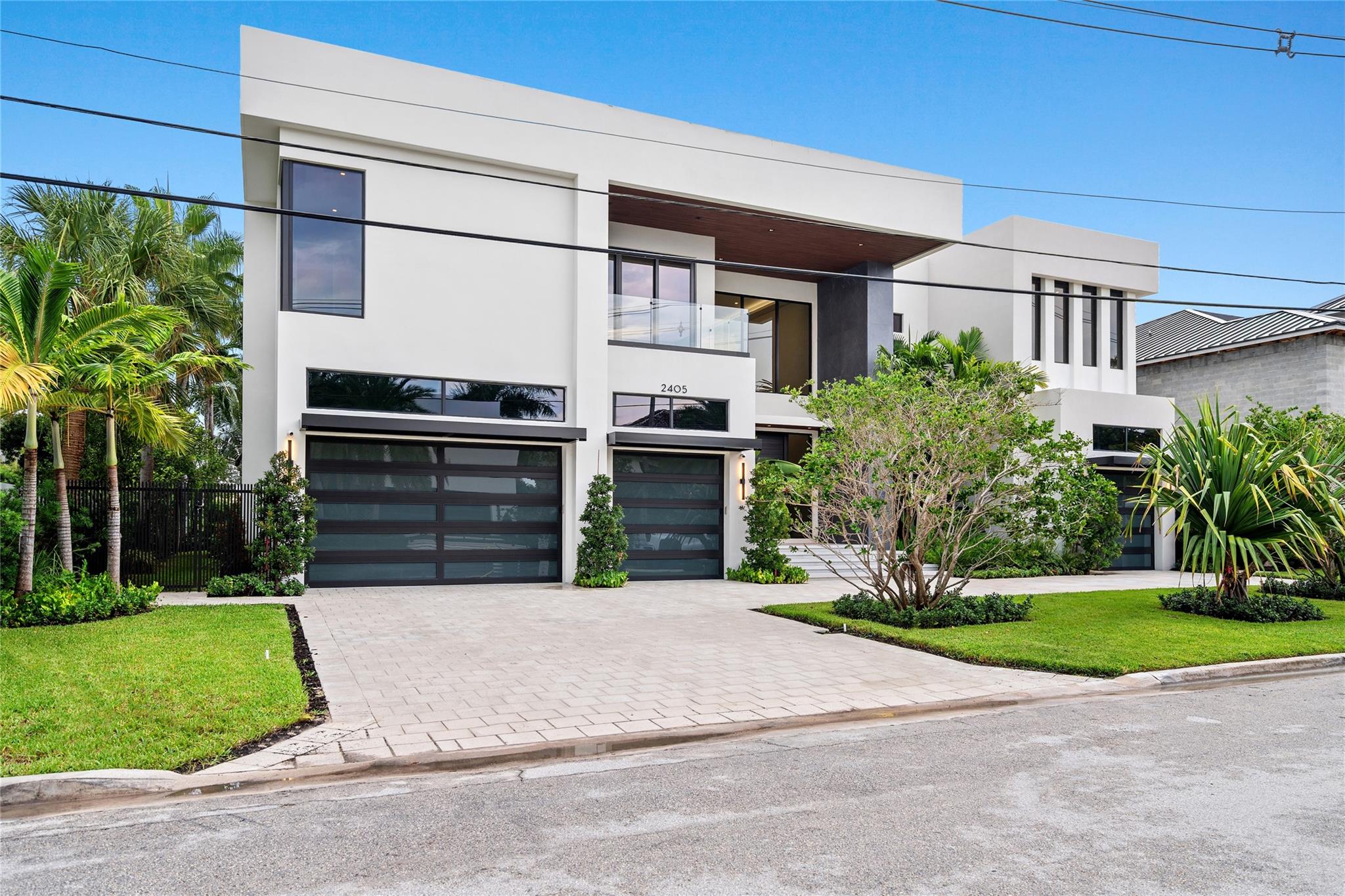 2405 Castilla Isle Property Photo 4