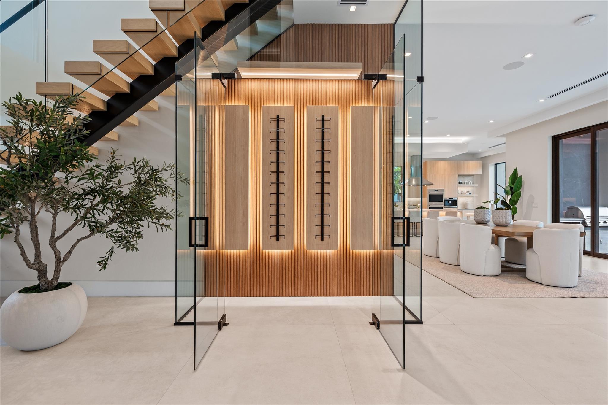 2405 Castilla Isle Property Photo 5