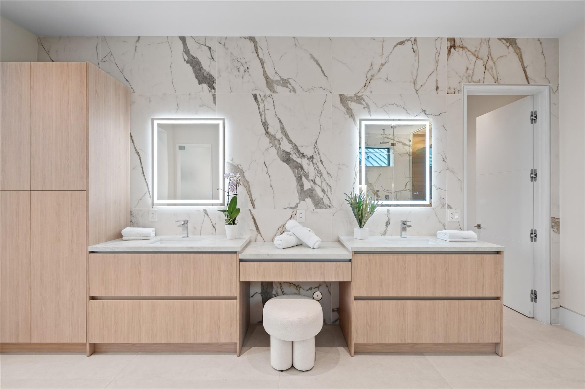 2405 Castilla Isle Property Photo 30