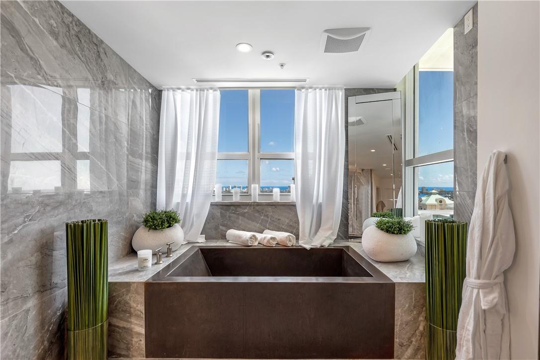 350 Se 2nd St Gph-90 Property Photo 31