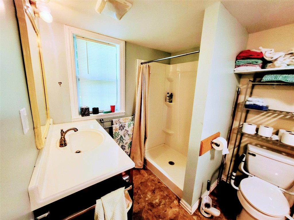 1048 Arvin Lane Property Photo 14