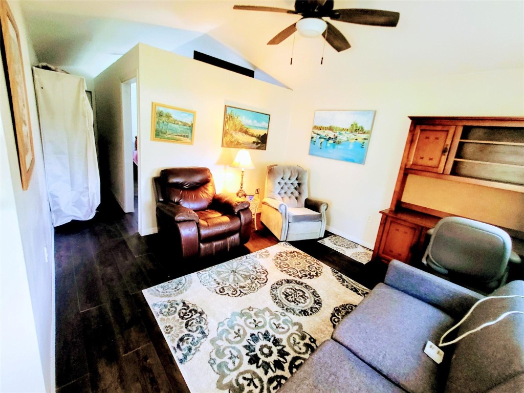 1048 Arvin Lane Property Photo 16