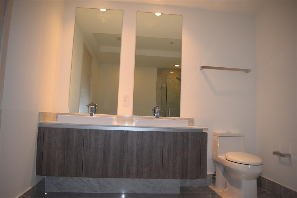 801 S Miami Avenue 3004 Property Photo 13