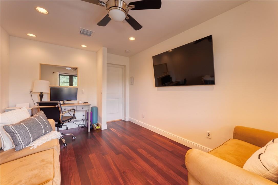 1206 Ne 1st Street 1206 Property Photo 49