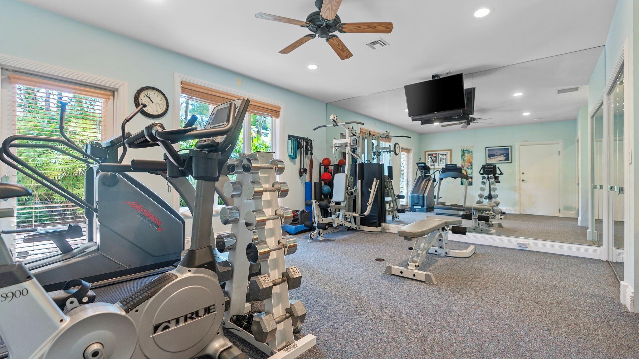 615 Idlewyld Drive Property Photo 47