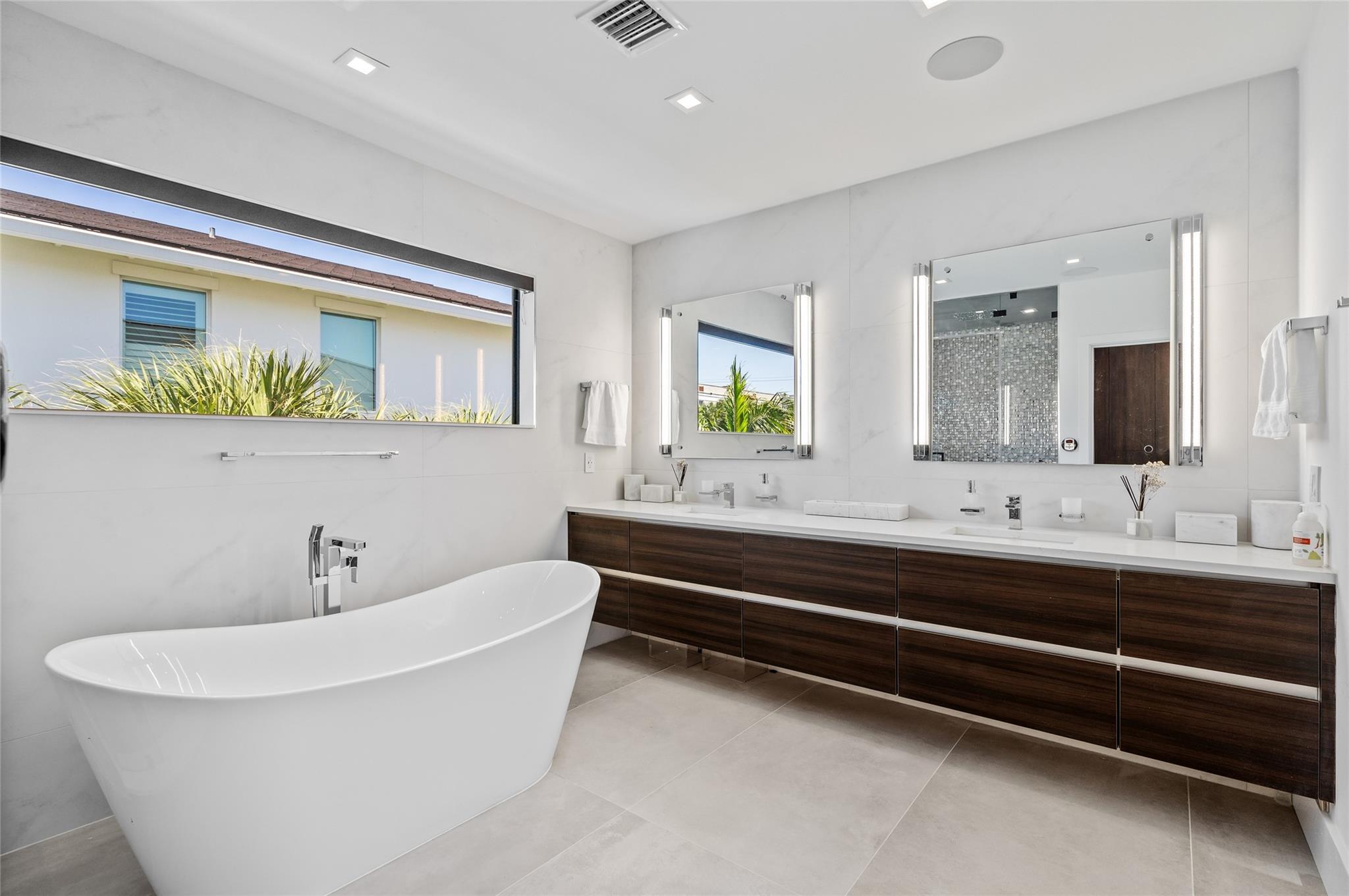 1523 Se 12th St Property Photo 23