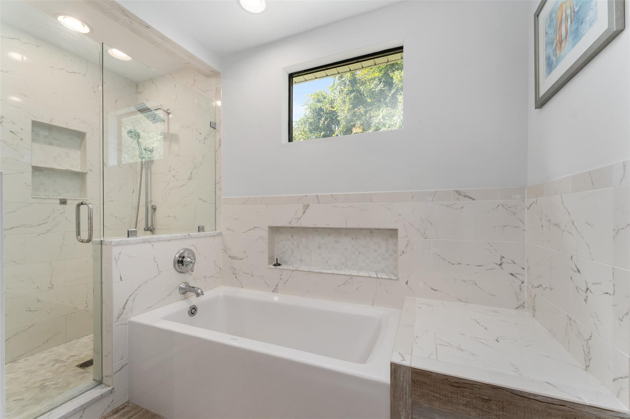 115 Flora Terrace Property Photo 4