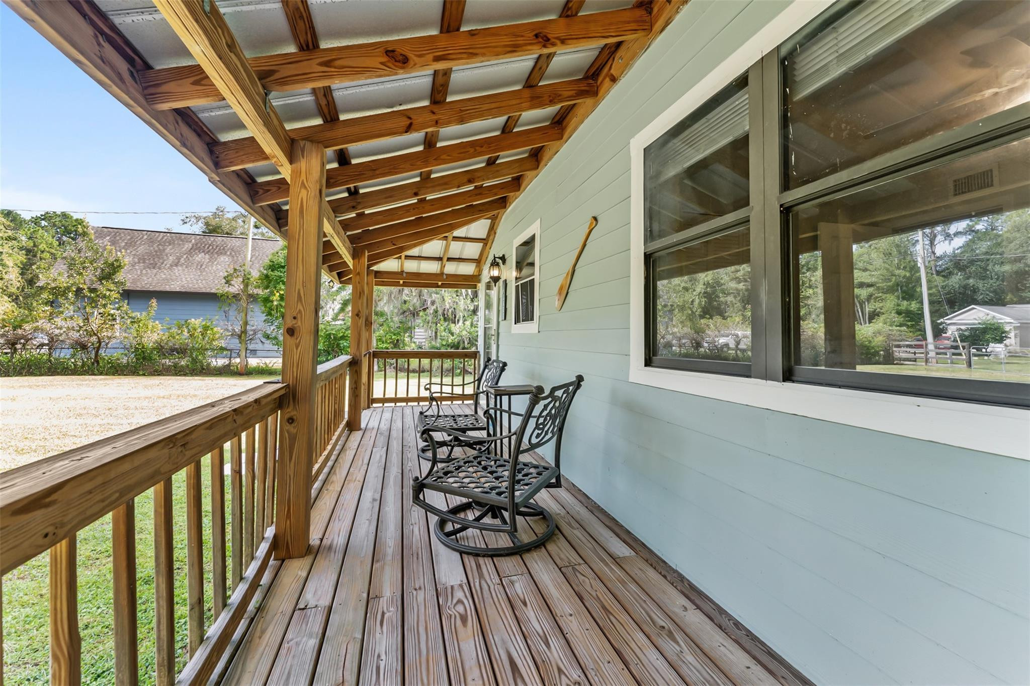115 Flora Terrace Property Photo 6